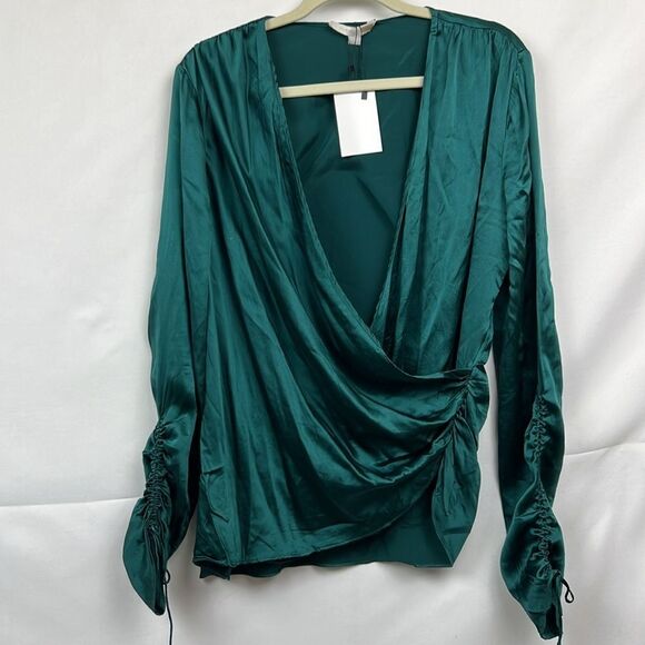 Jonathan Simkhai Green silk wrap asymetrical blouse EUC Size large - Picture 12 of 14